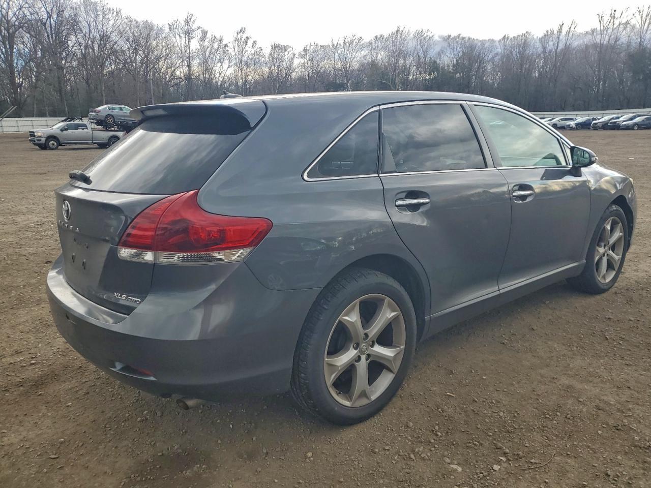 2013 TOYOTA VENZA