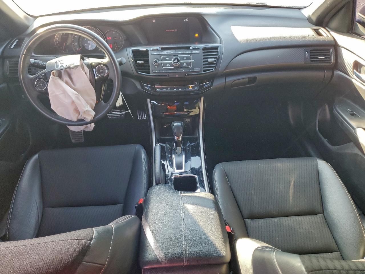 2017 HONDA ACCORD