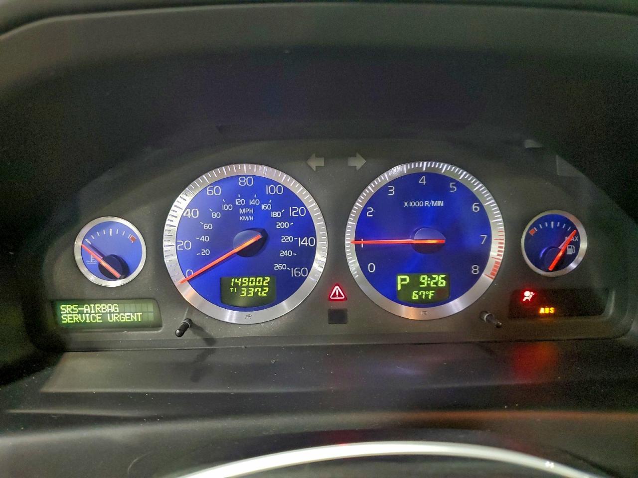 2004 VOLVO S60