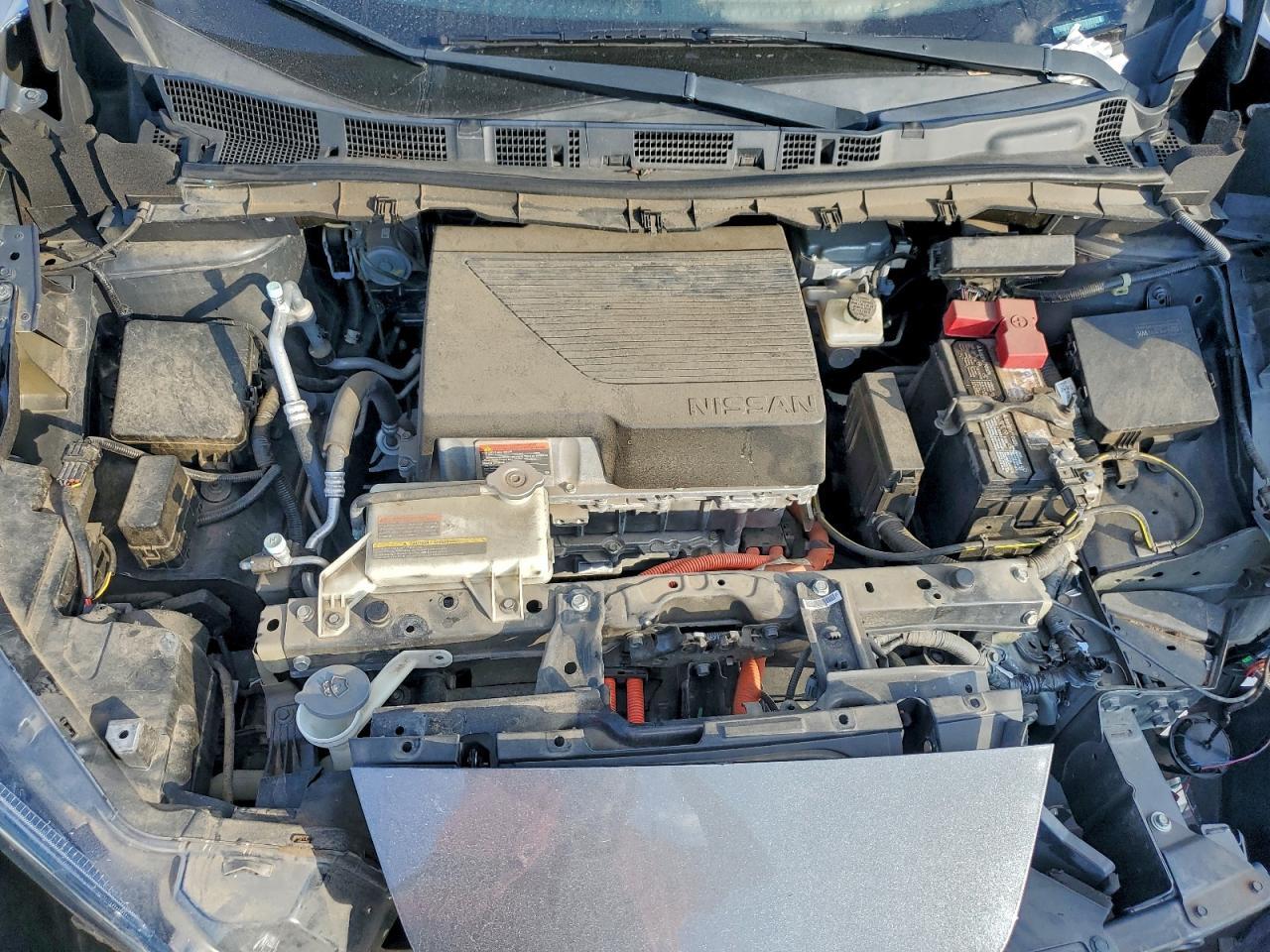 2019 NISSAN LEAF