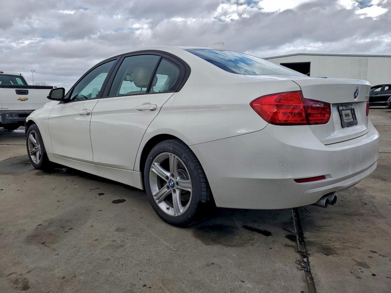 2014 BMW 3 SERIES