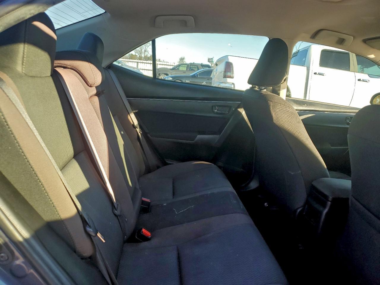 2019 TOYOTA COROLLA