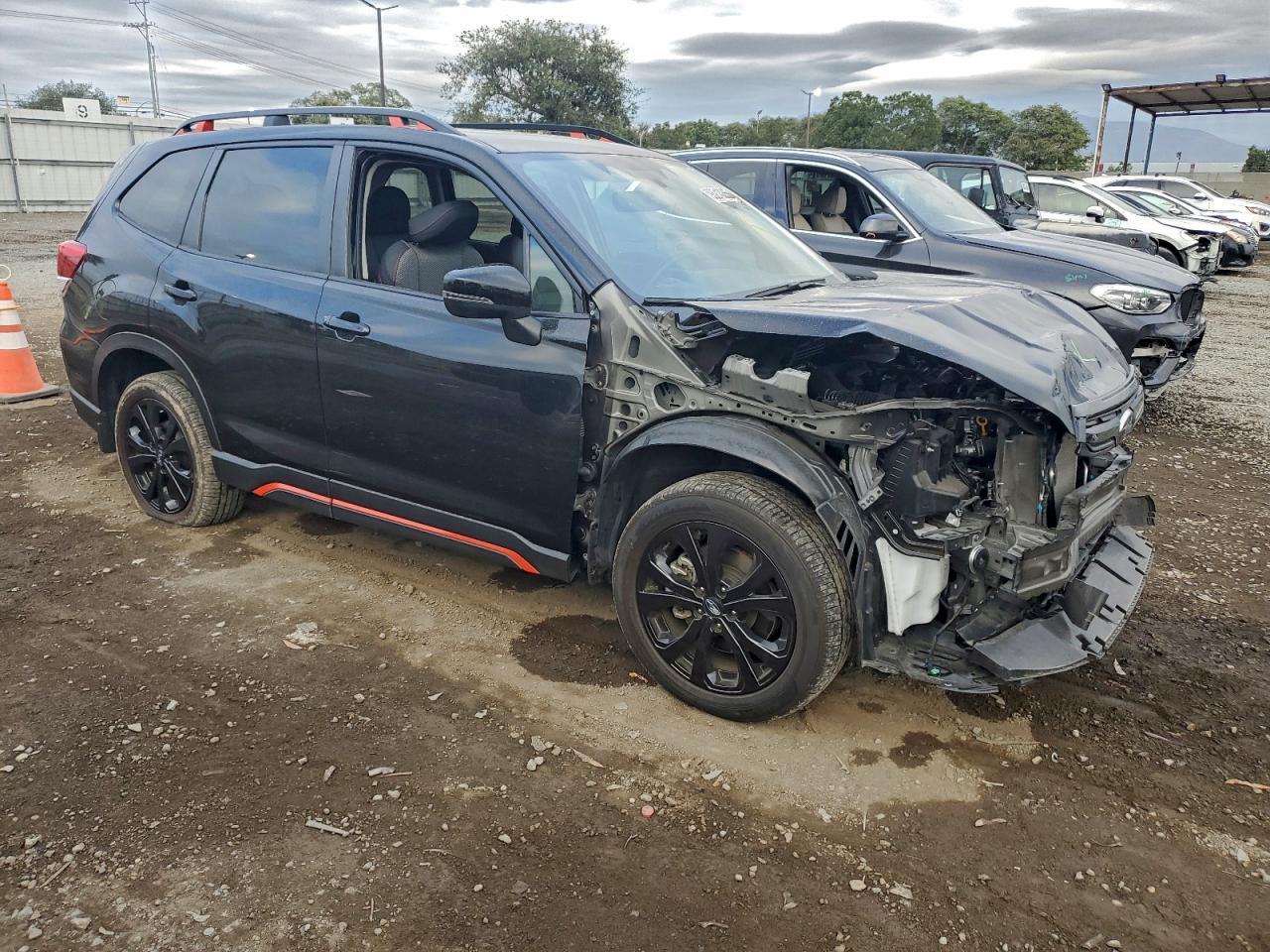 2024 SUBARU FORESTER