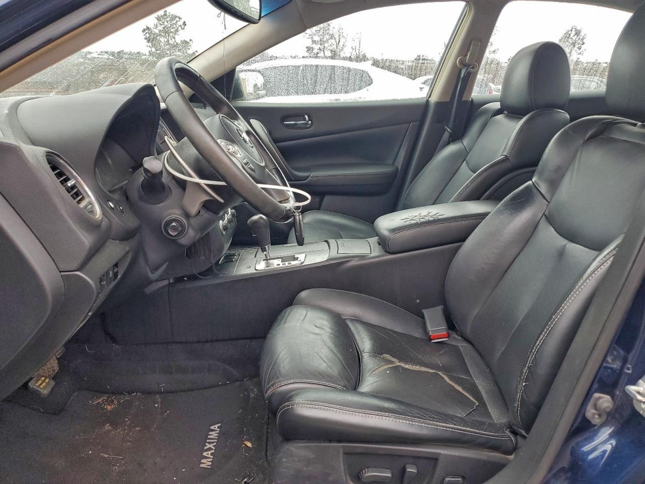 2011 NISSAN Maxima