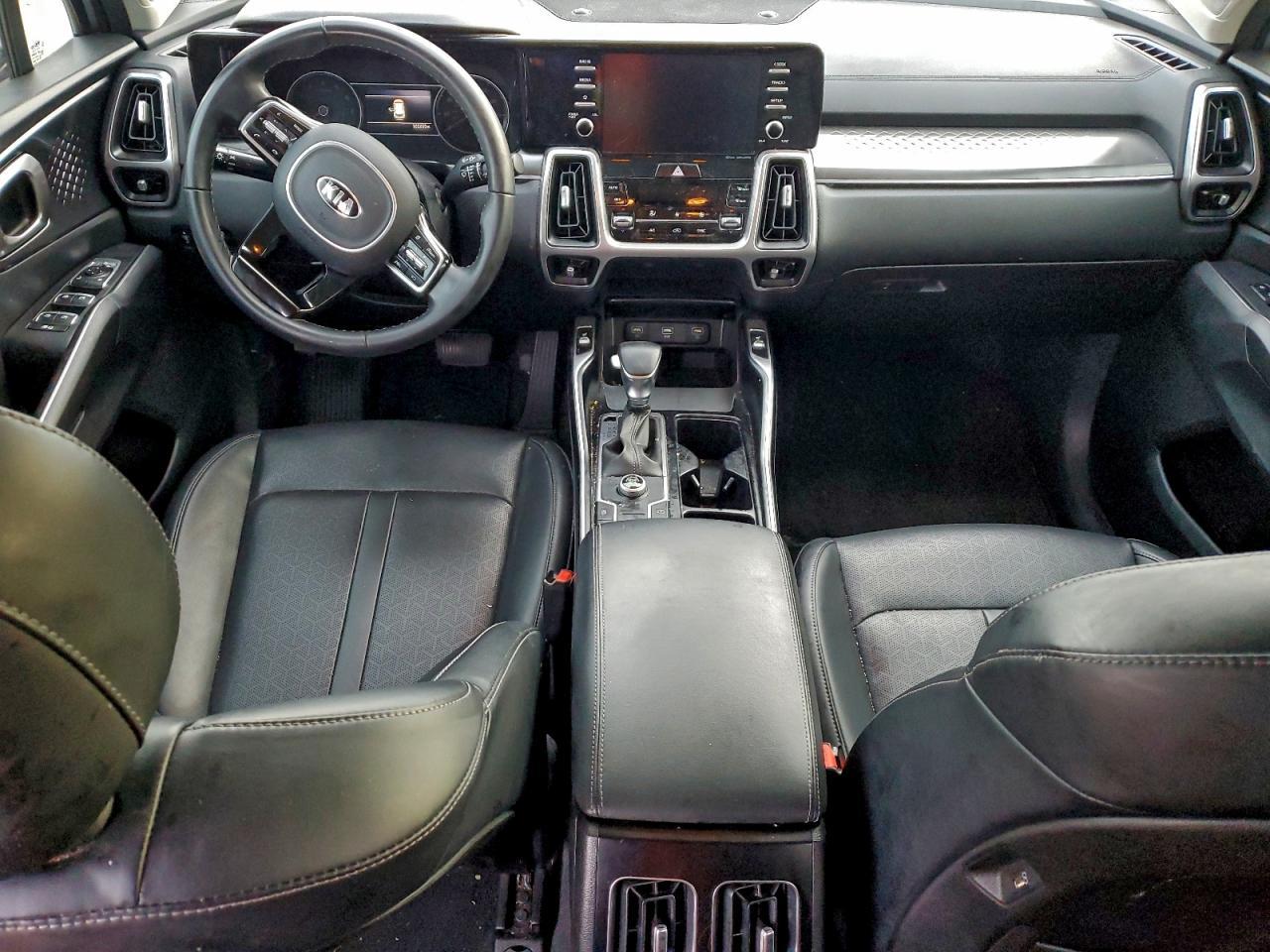 2021 KIA SORENTO