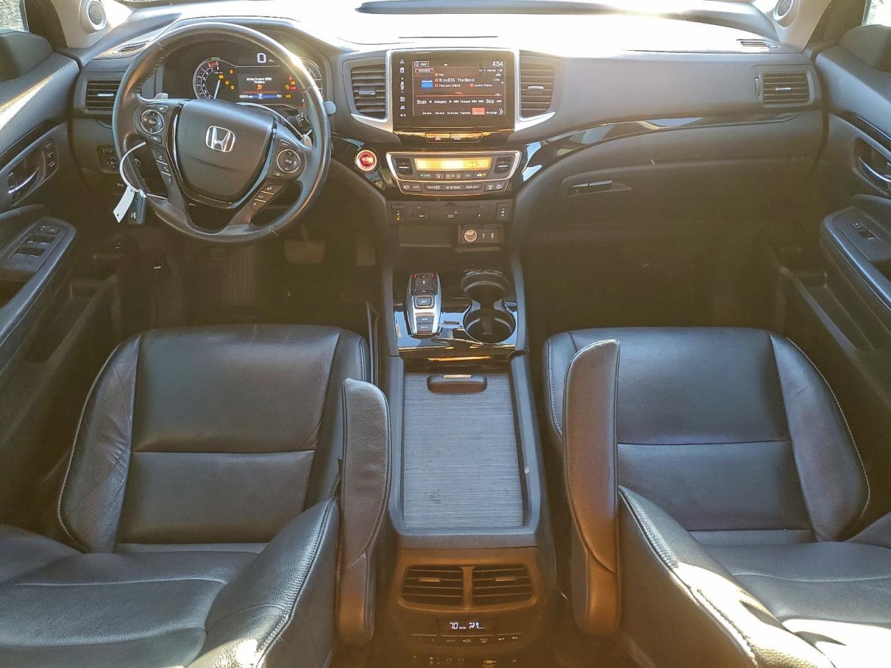 2017 HONDA PILOT