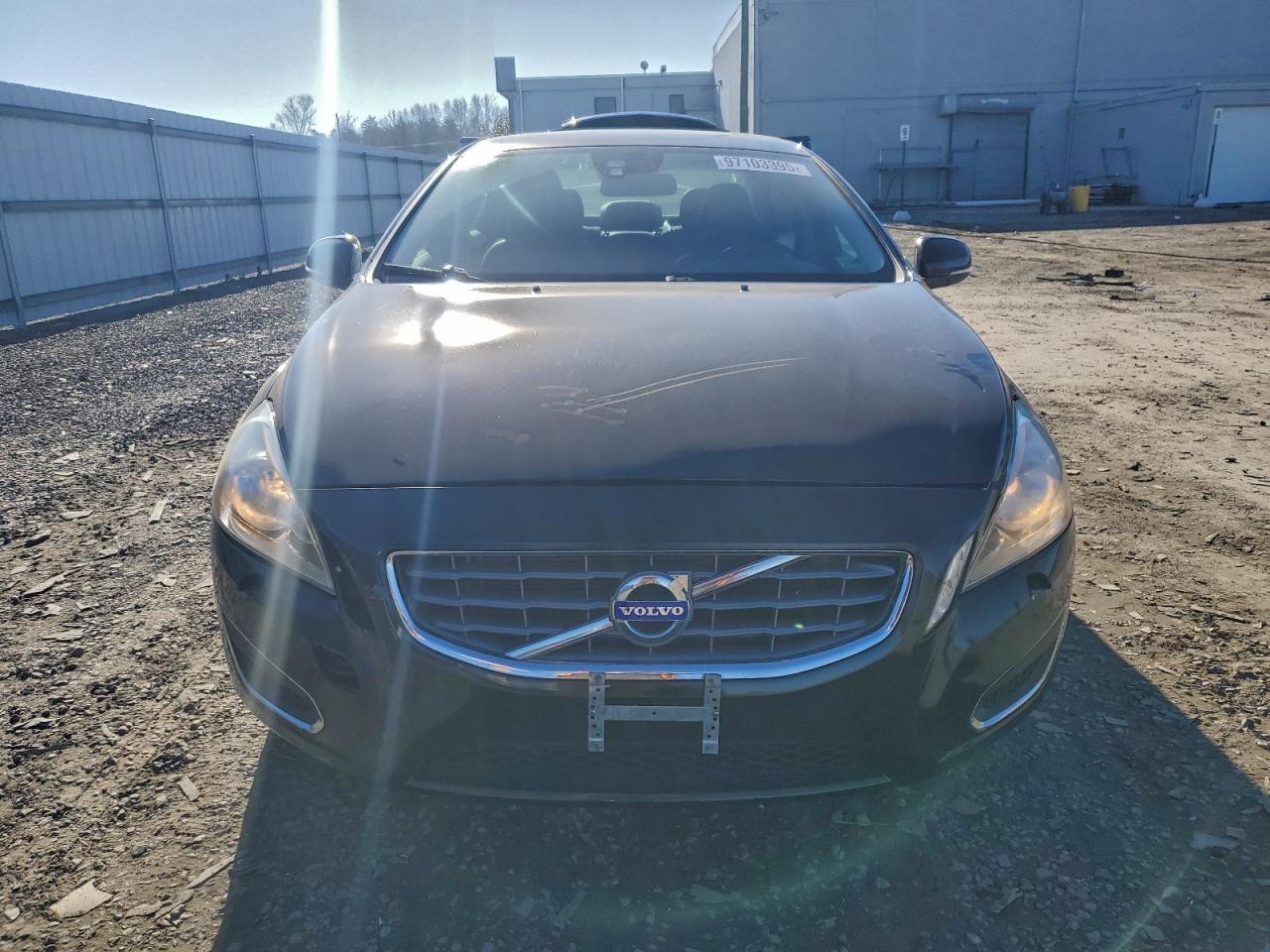 2012 VOLVO S60