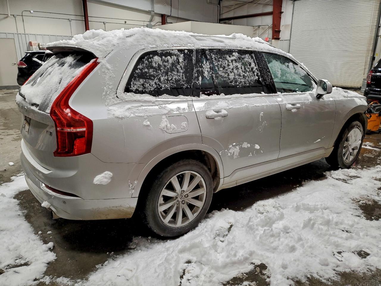 2018 VOLVO XC90