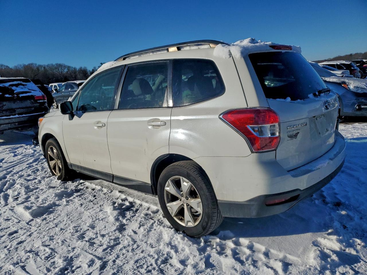 2016 SUBARU FORESTER