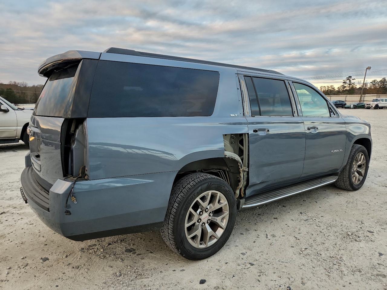 2016 GMC Yukon XL