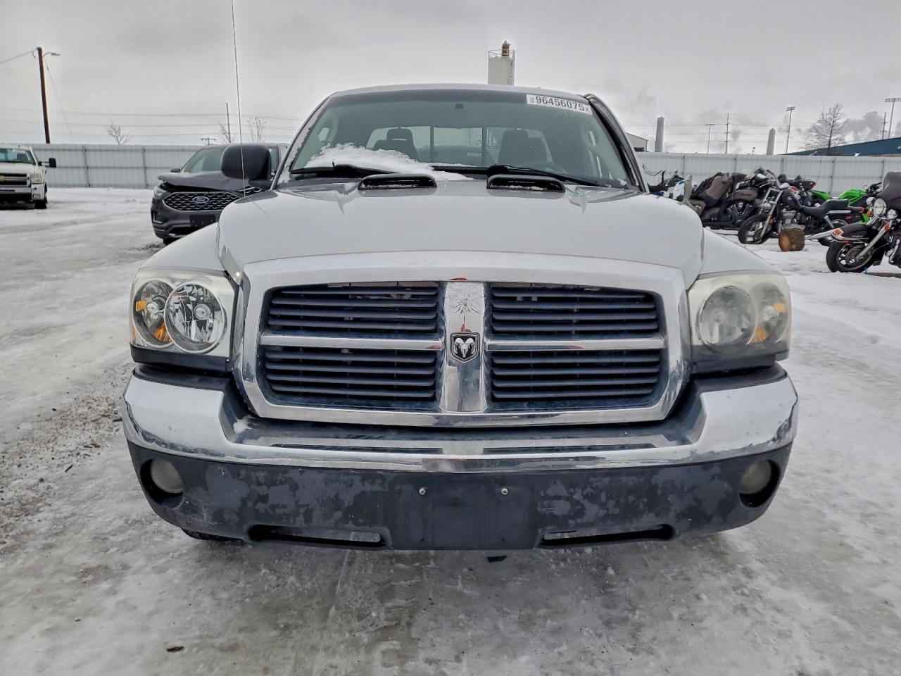2005 DODGE Dakota