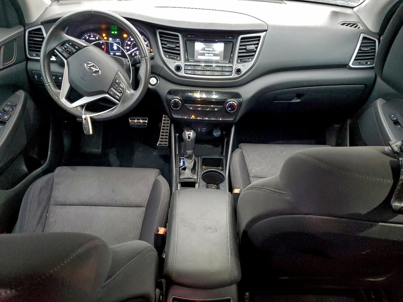2017 HYUNDAI TUCSON