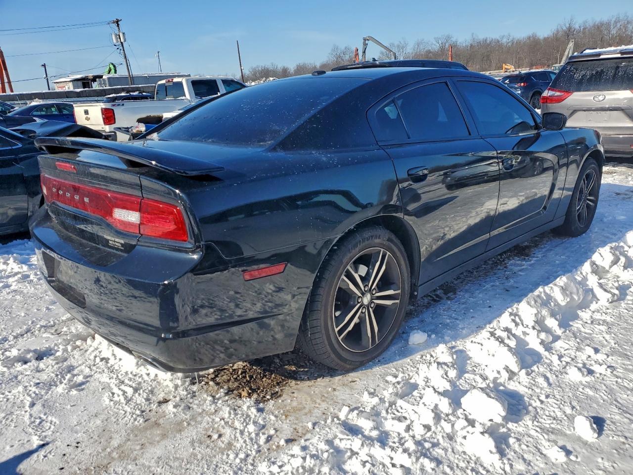 2013 DODGE CHARGER
