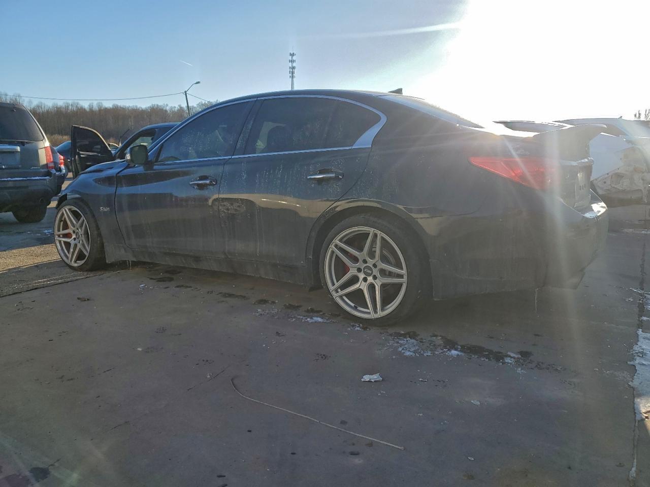 2017 INFINITI Q50