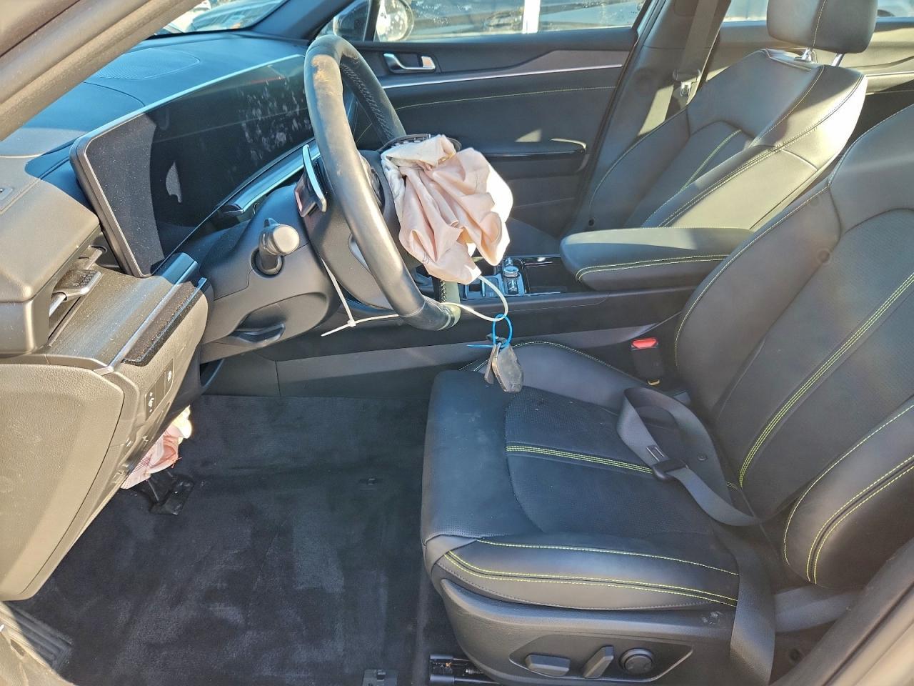 2025 KIA K5