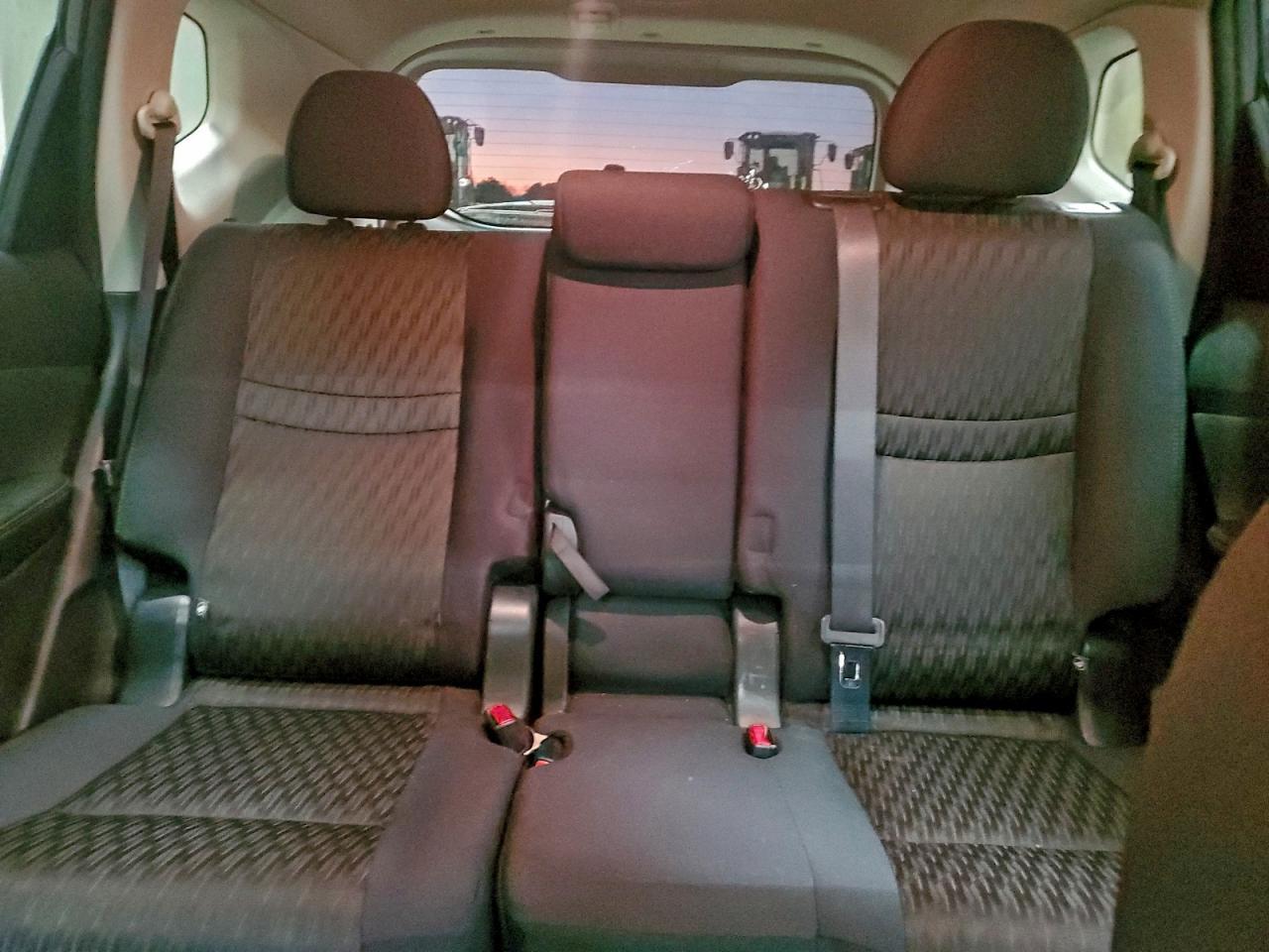 2017 NISSAN ROGUE