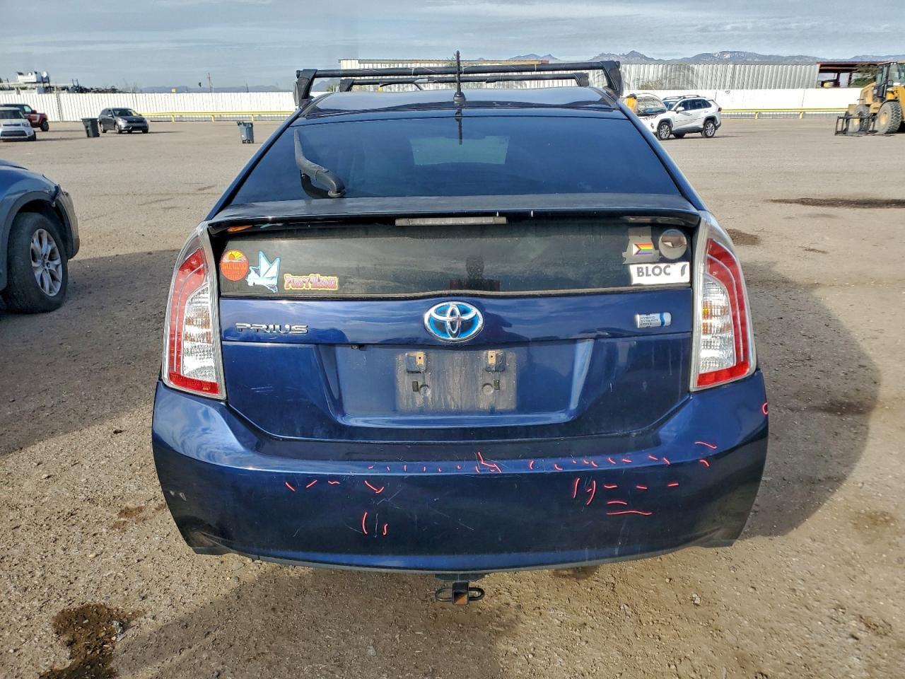 2015 TOYOTA PRIUS