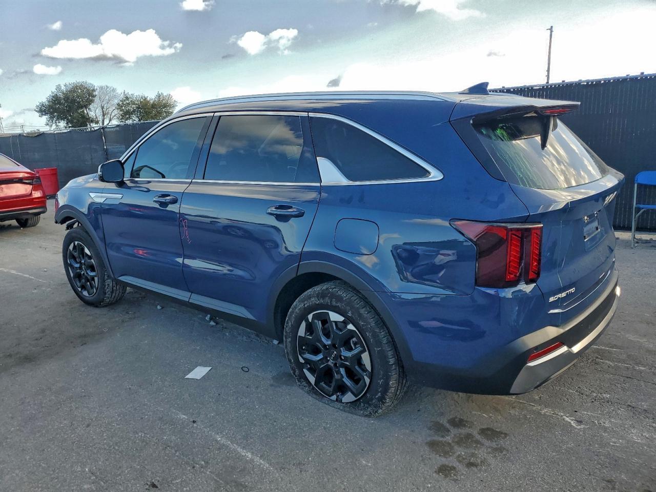 2025 KIA SORENTO