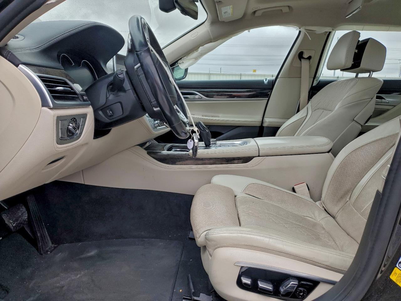 2016 BMW 7 series
