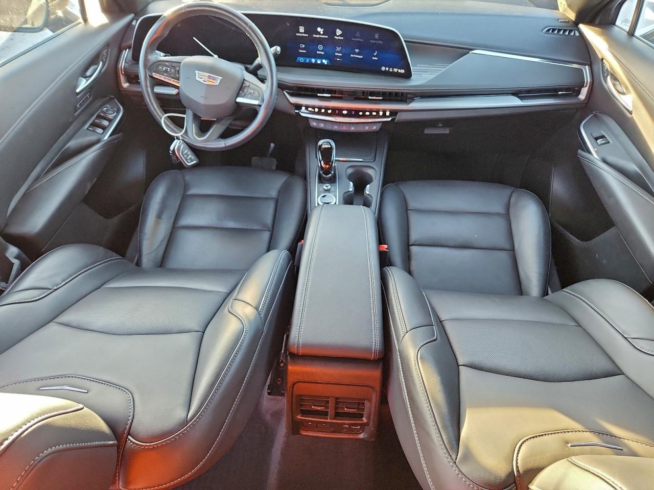 2024 CADILLAC XT4