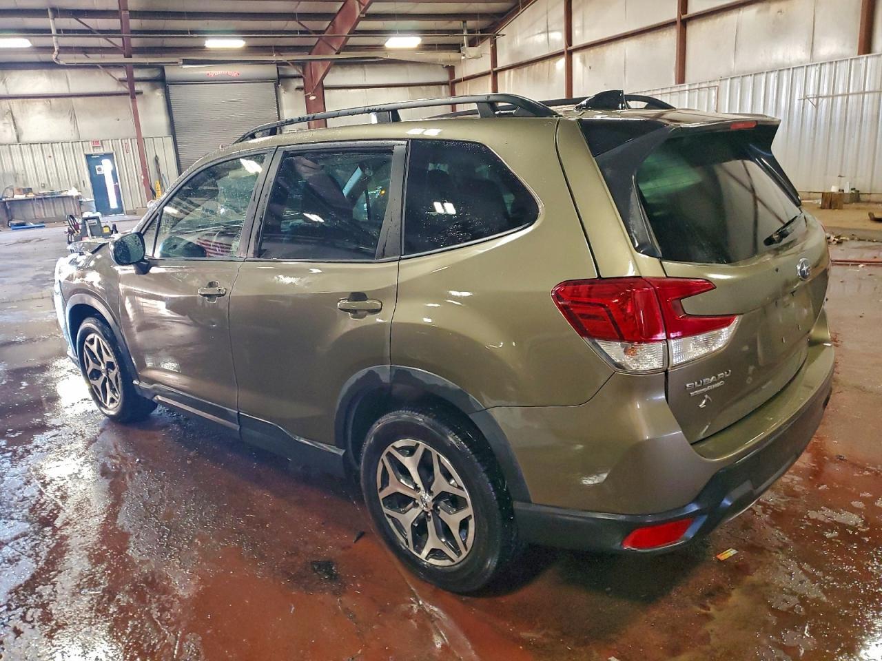 2024 SUBARU FORESTER