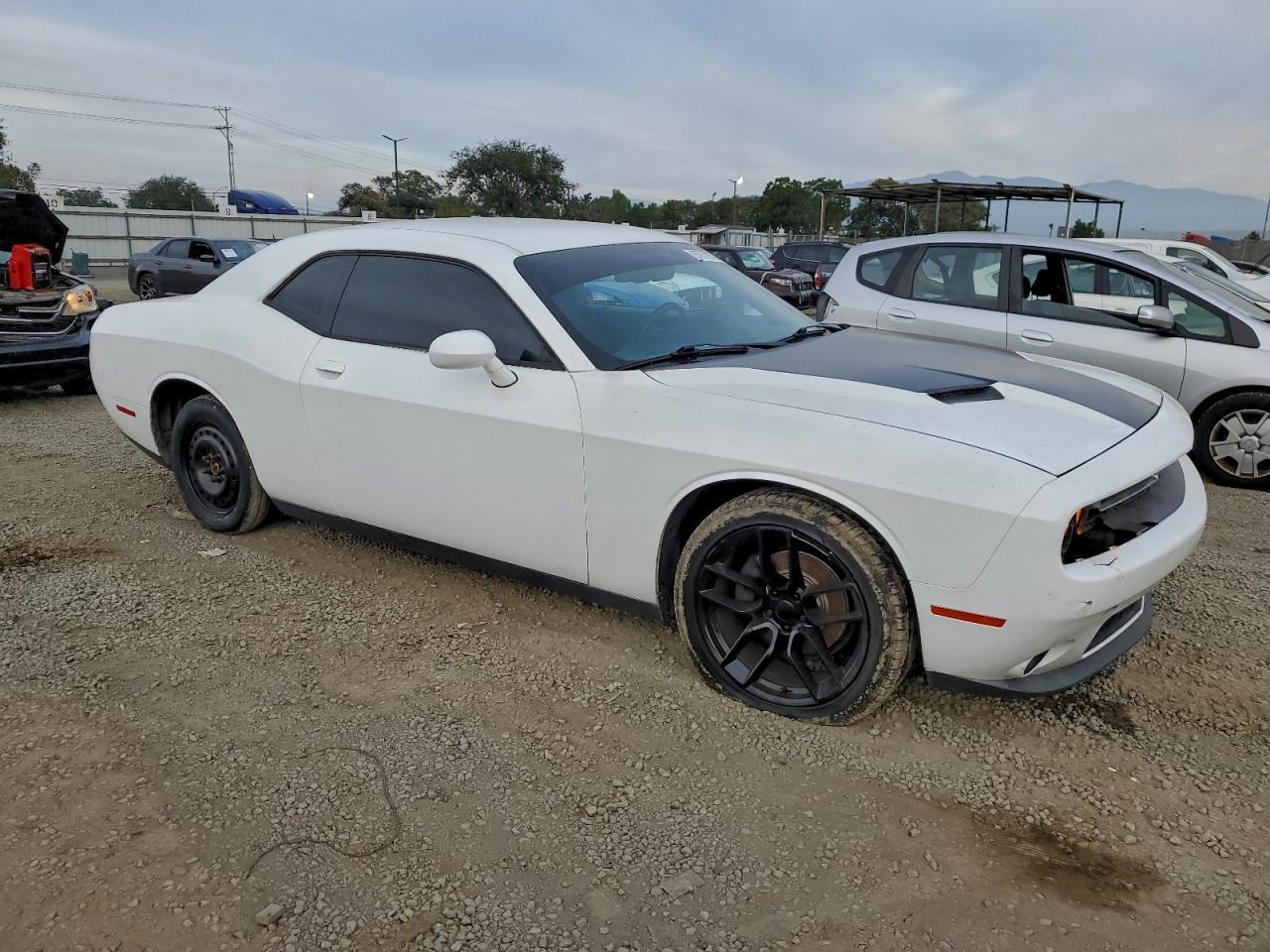 2015 DODGE Challenger