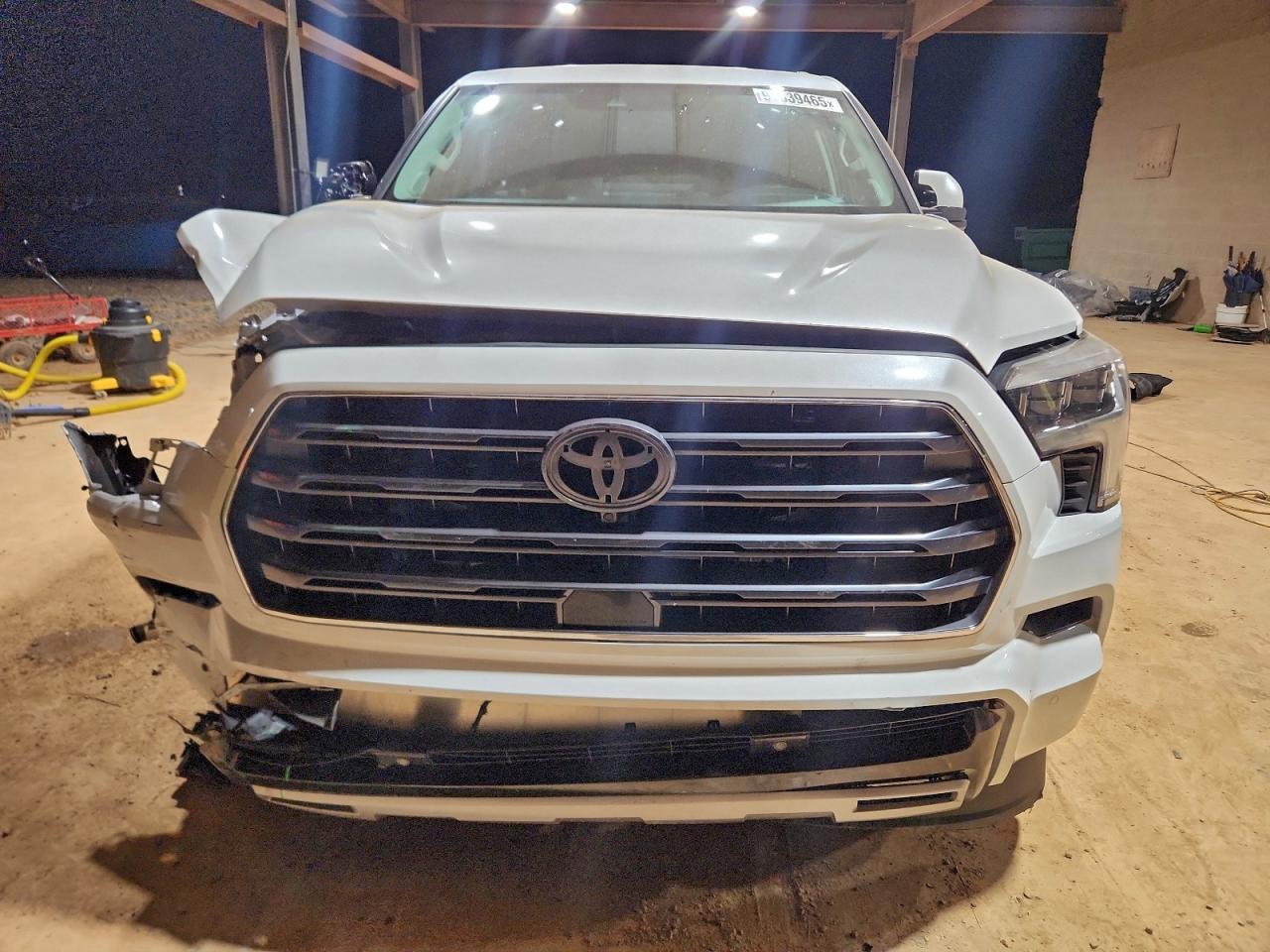 2024 TOYOTA Sequoia