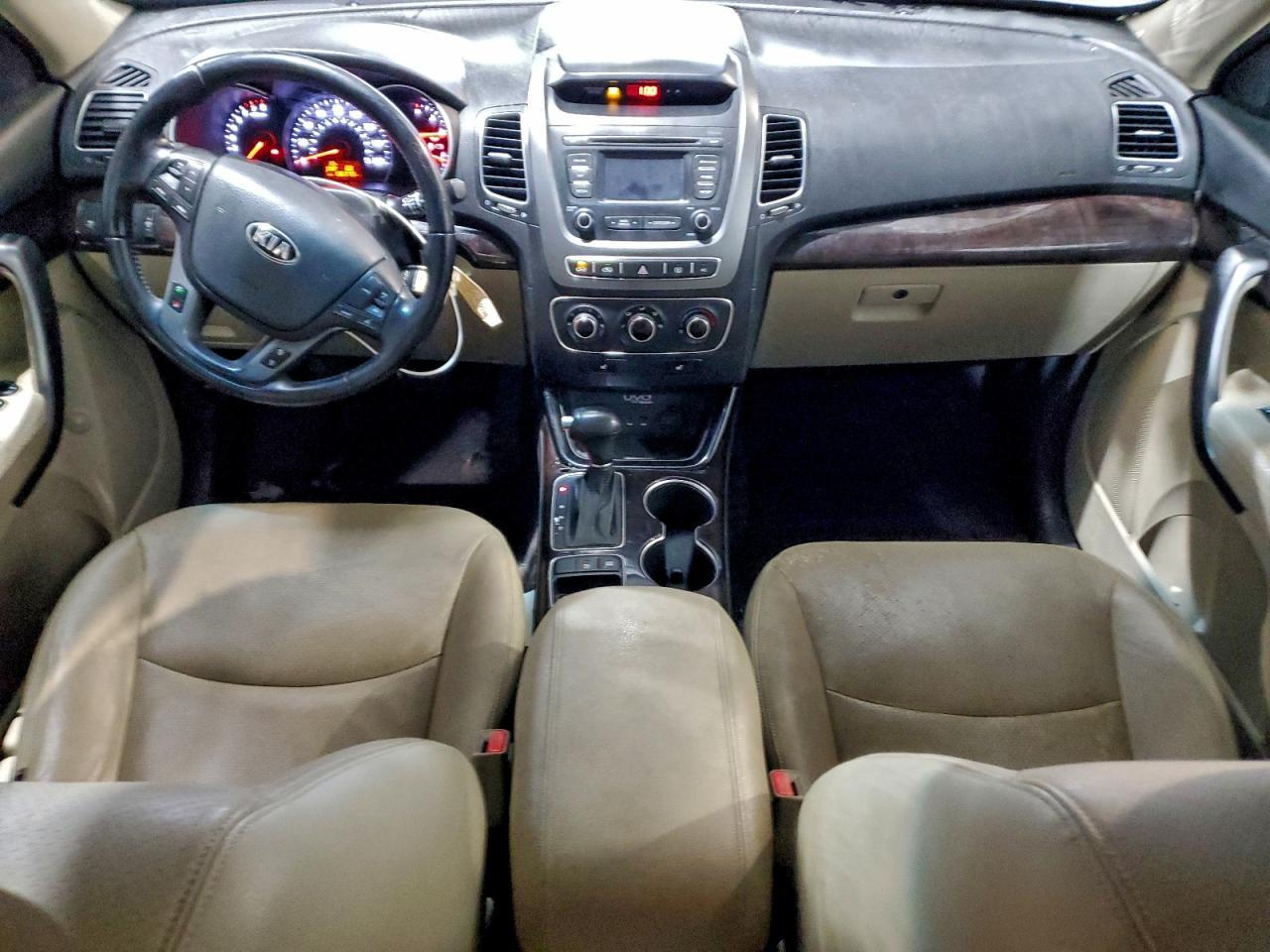 2014 KIA SORENTO