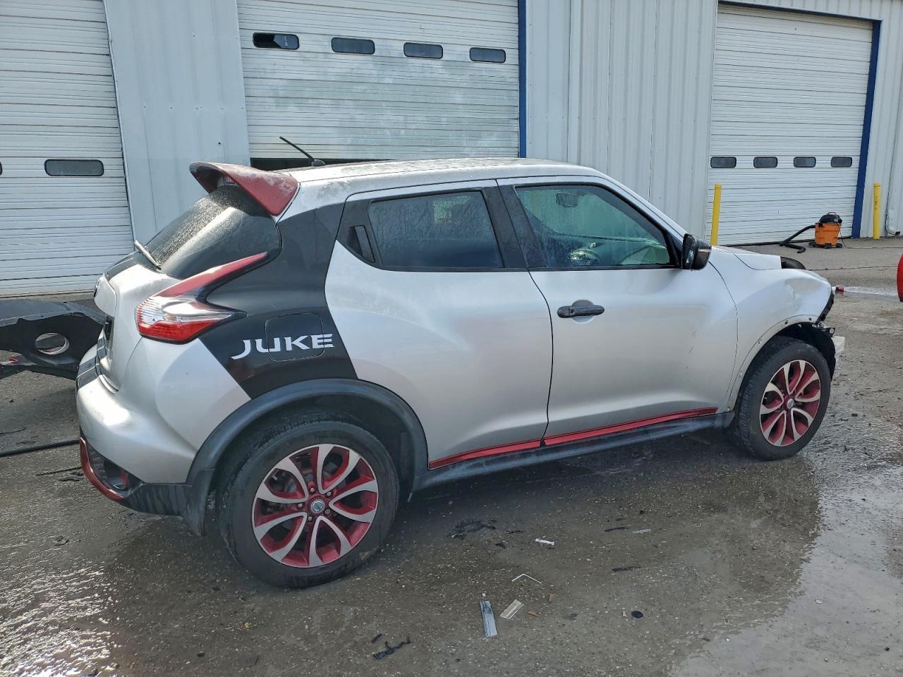 2015 NISSAN Juke