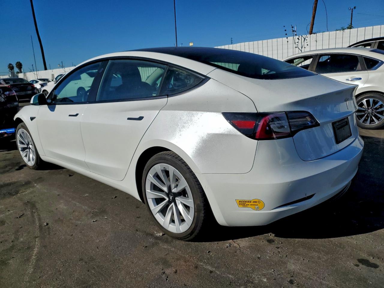 2022 TESLA MODEL 3