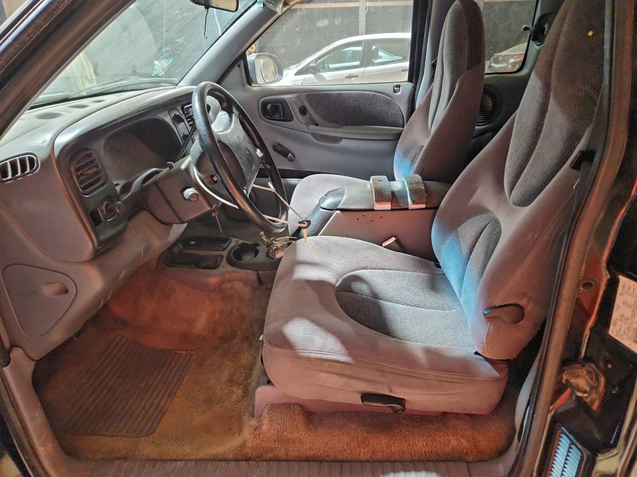 1997 DODGE Dakota
