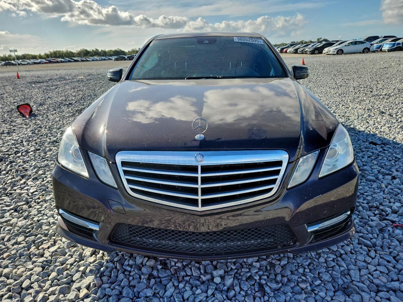 2013 MERCEDES-BENZ E-Class