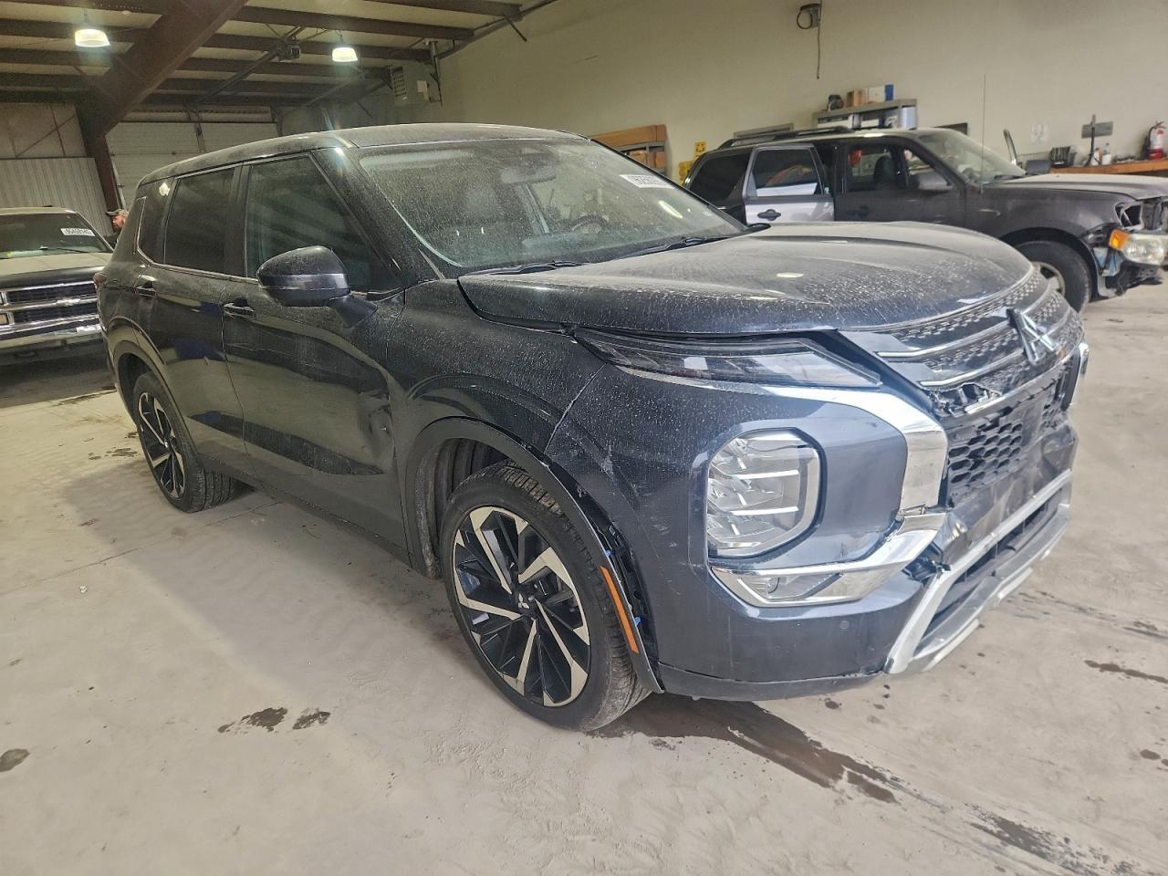 2024 MITSUBISHI outlander
