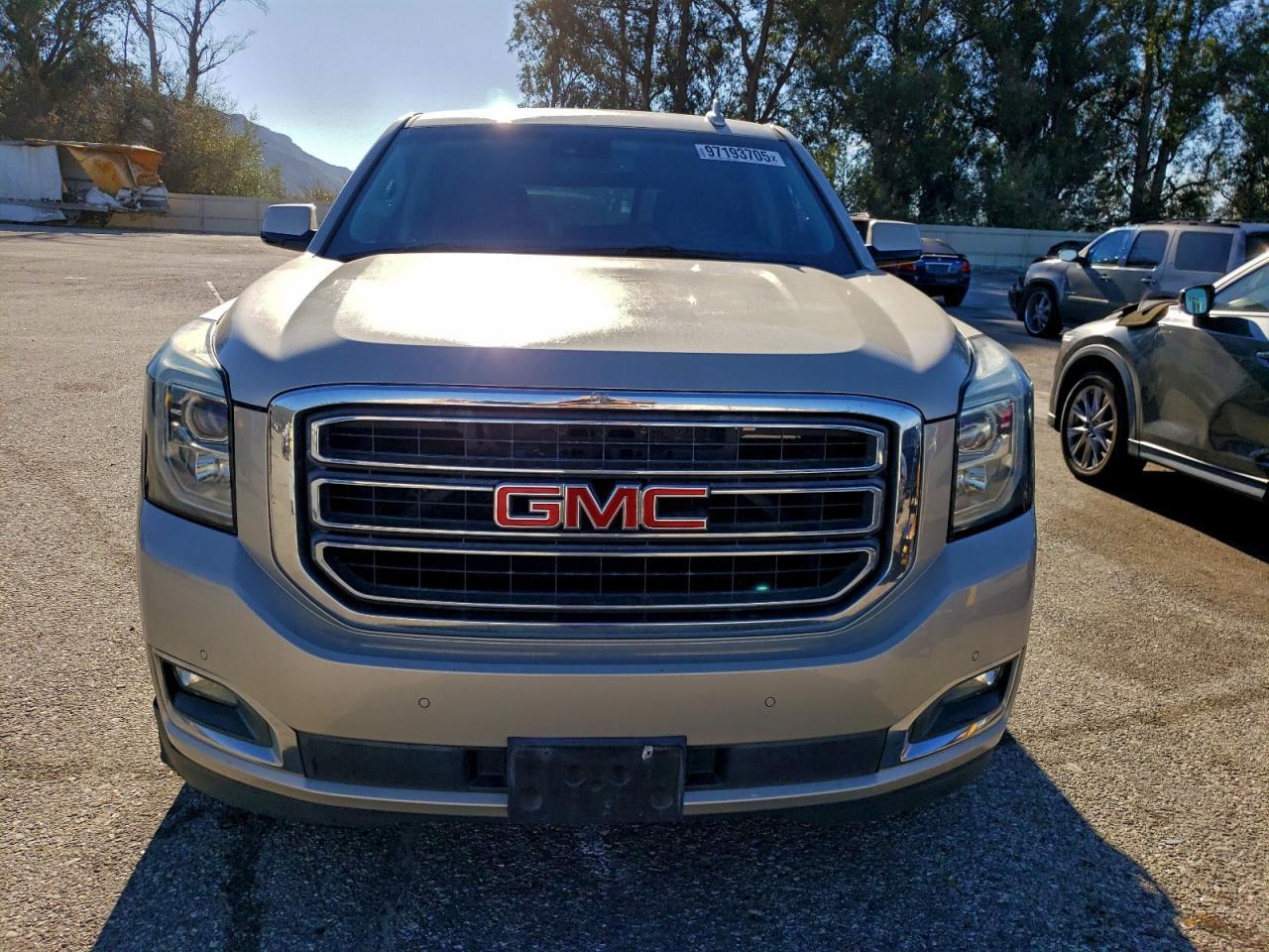 2016 GMC Yukon
