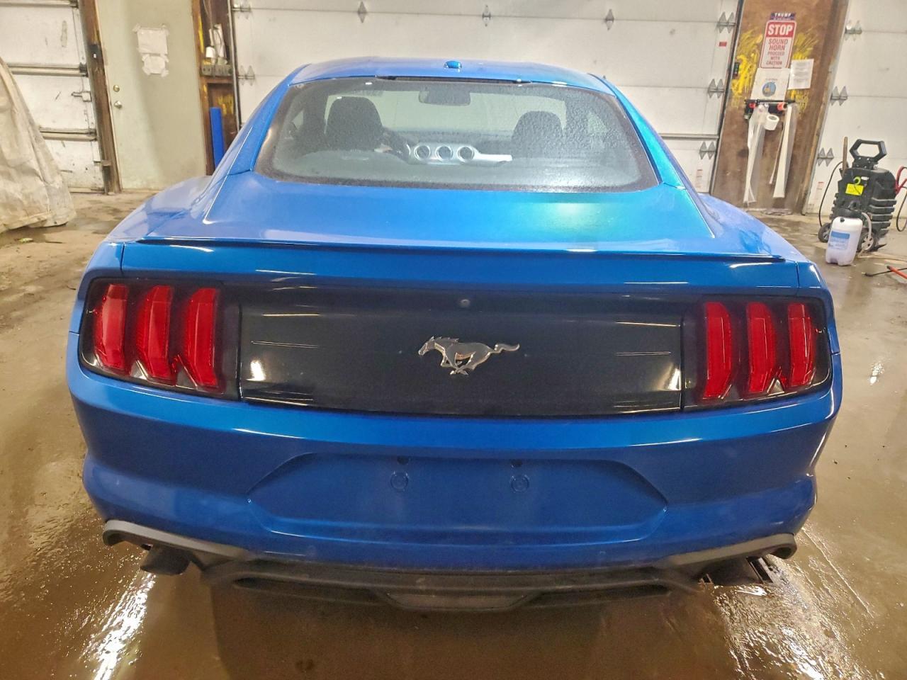 2020 FORD MUSTANG