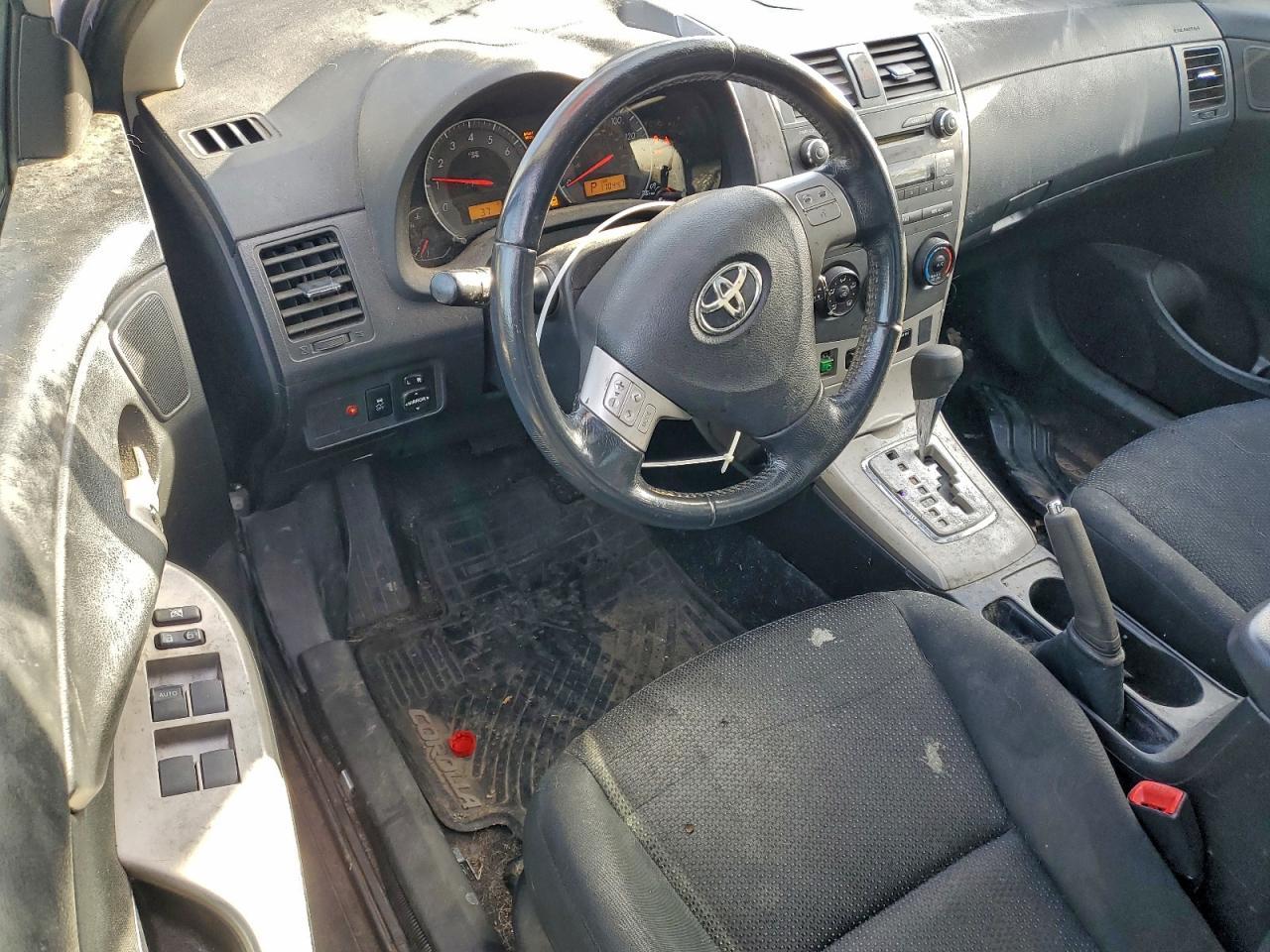 2010 TOYOTA COROLLA