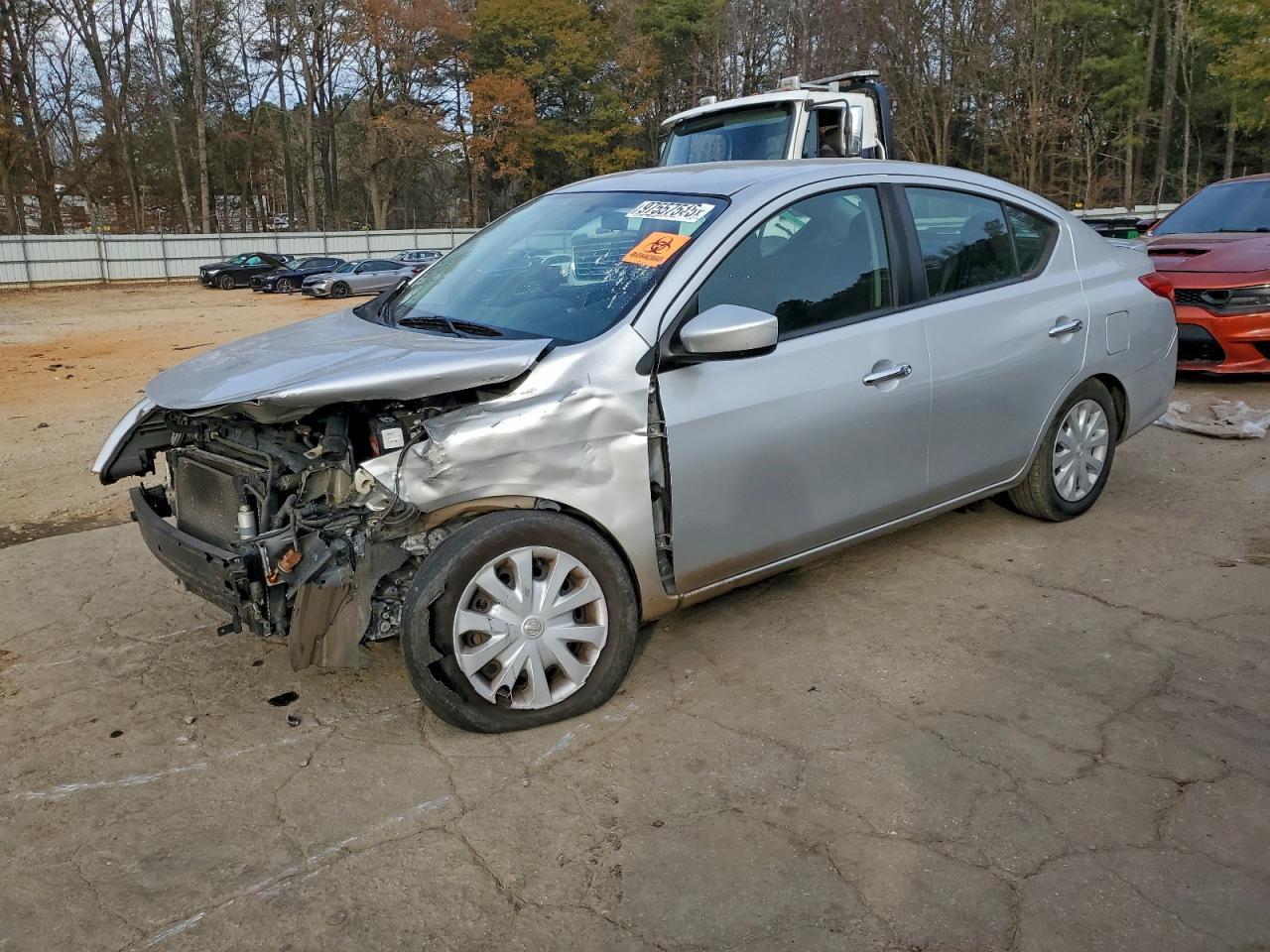 2017 NISSAN VERSA