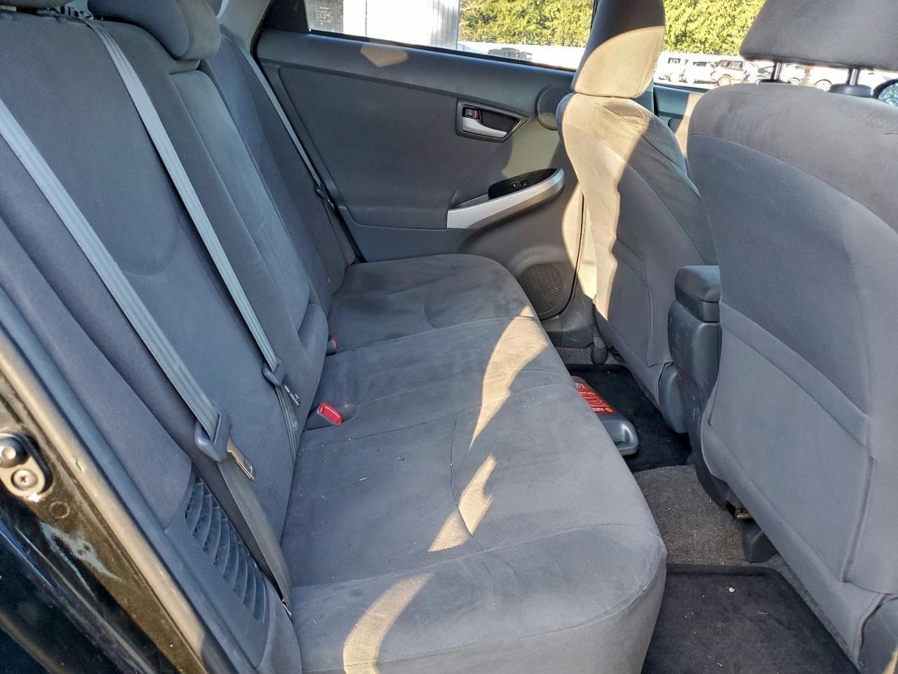 2011 TOYOTA PRIUS