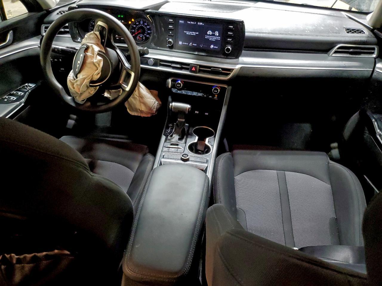 2023 KIA K5