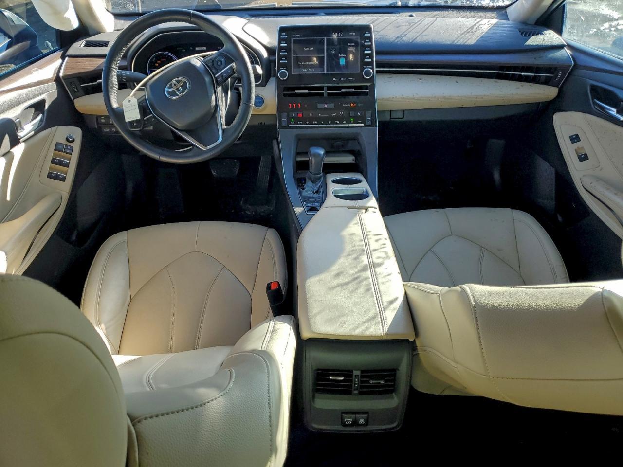 2022 TOYOTA Avalon