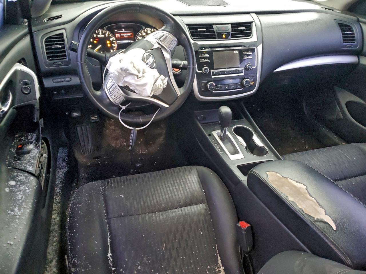 2017 NISSAN ALTIMA