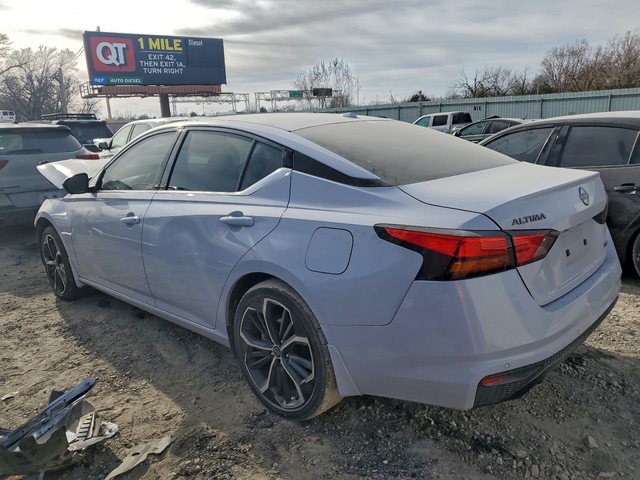 2024 NISSAN ALTIMA