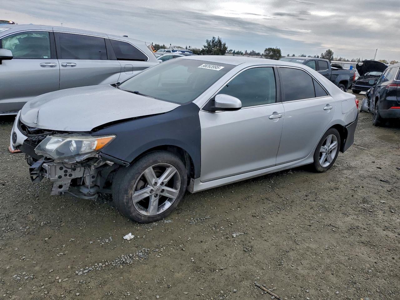 2013 TOYOTA CAMRY