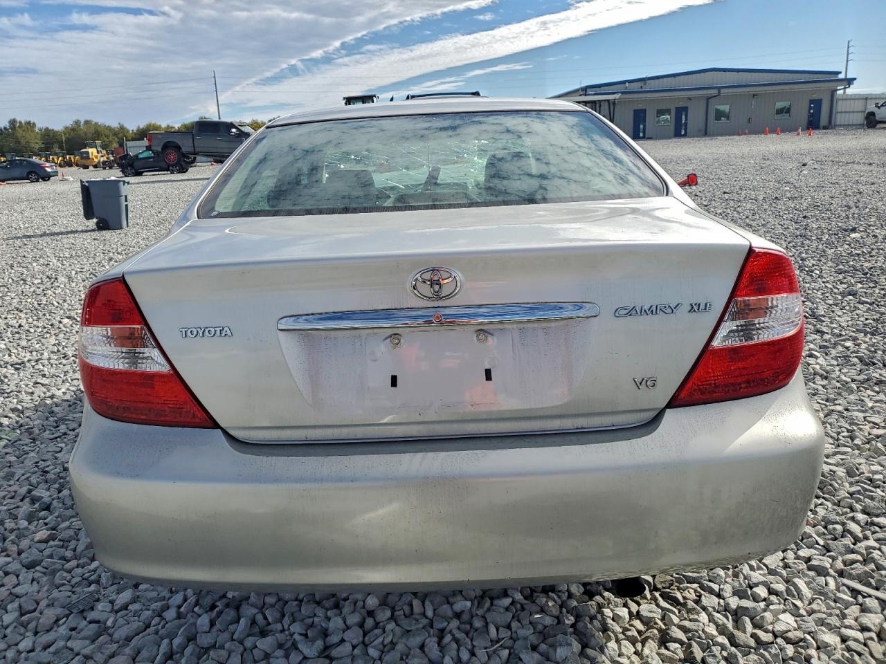 2002 TOYOTA CAMRY