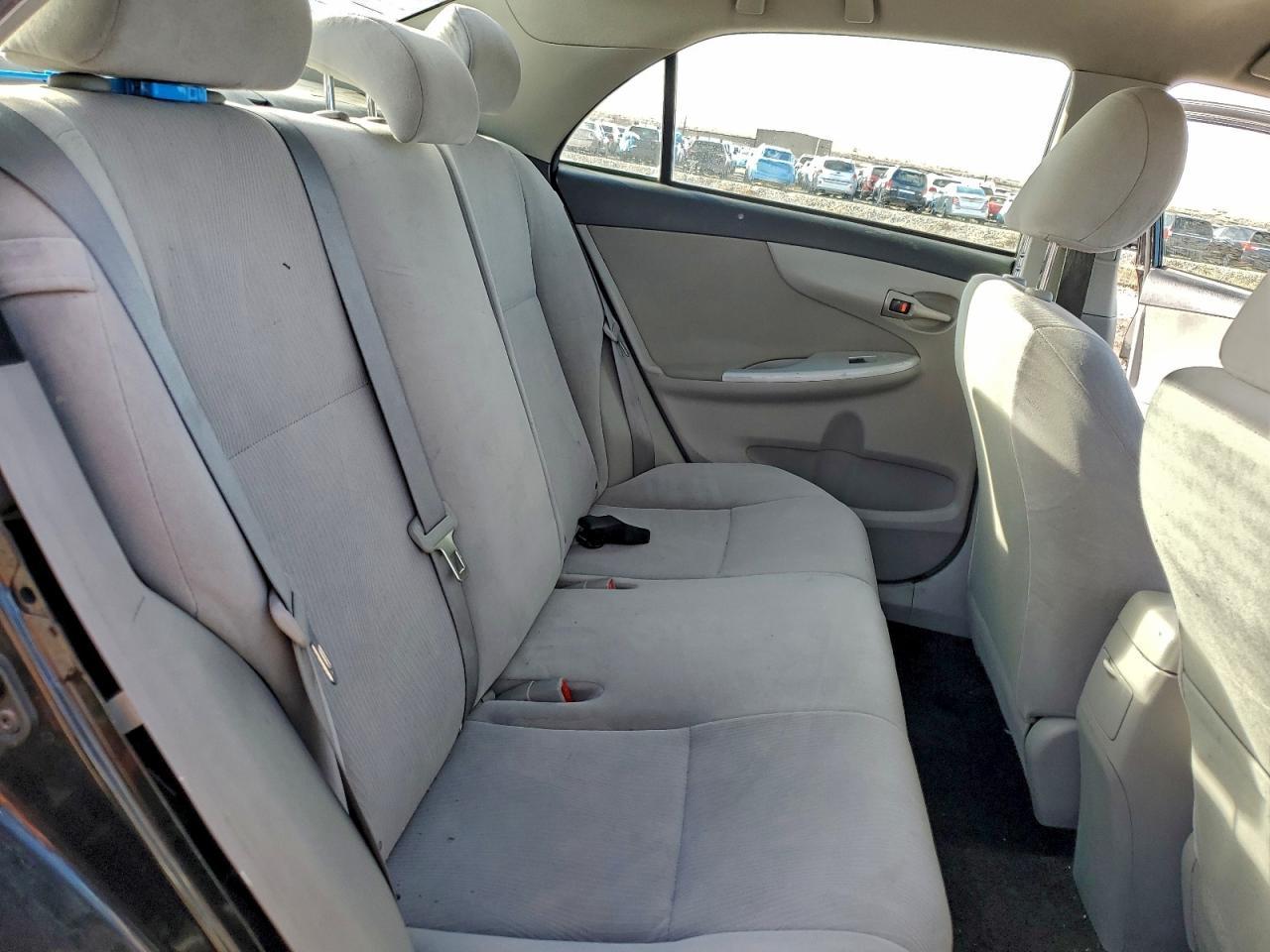 2011 TOYOTA COROLLA