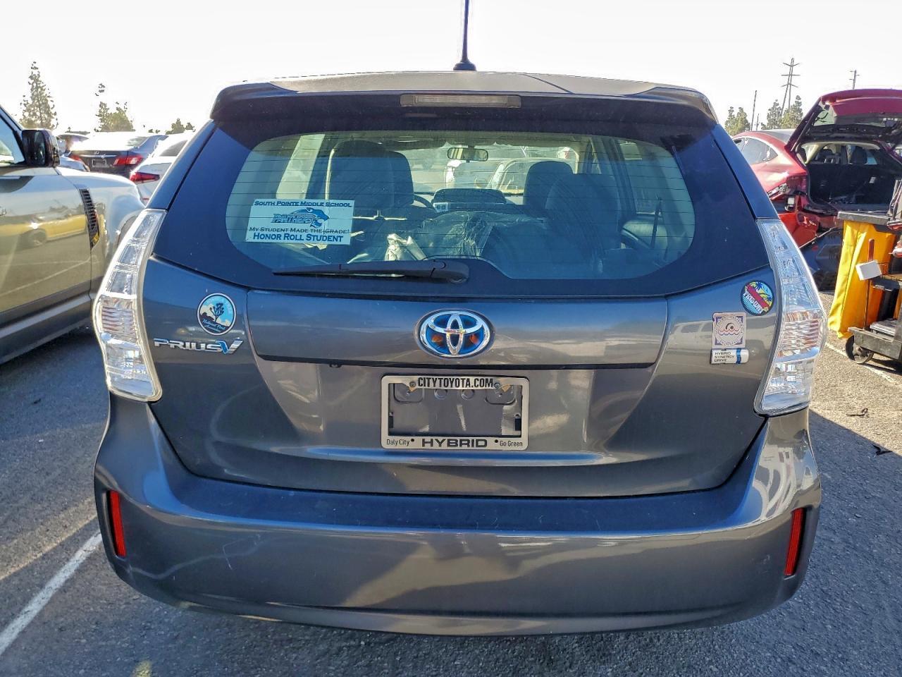 2014 TOYOTA PRIUS V