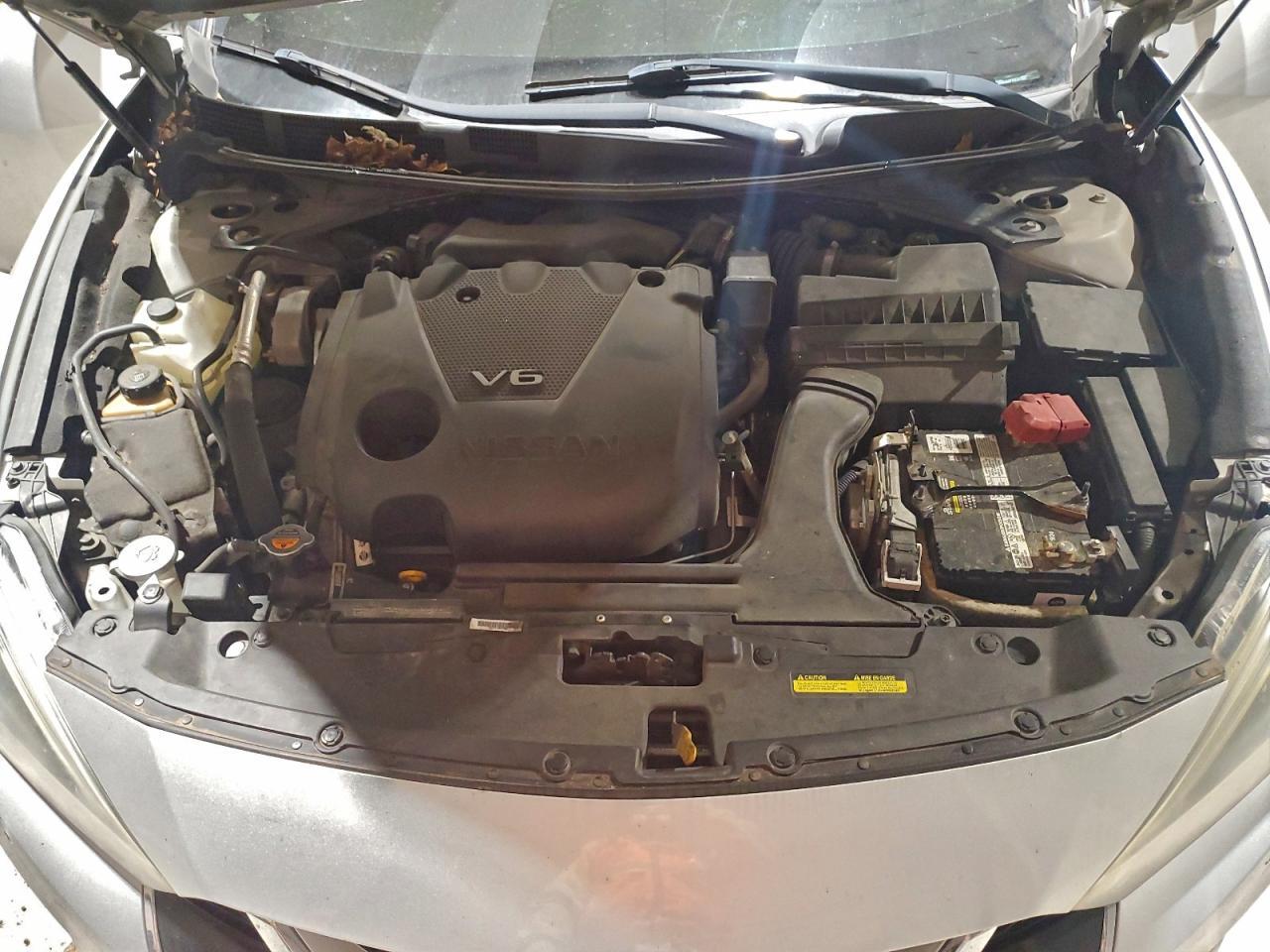 2016 NISSAN Maxima