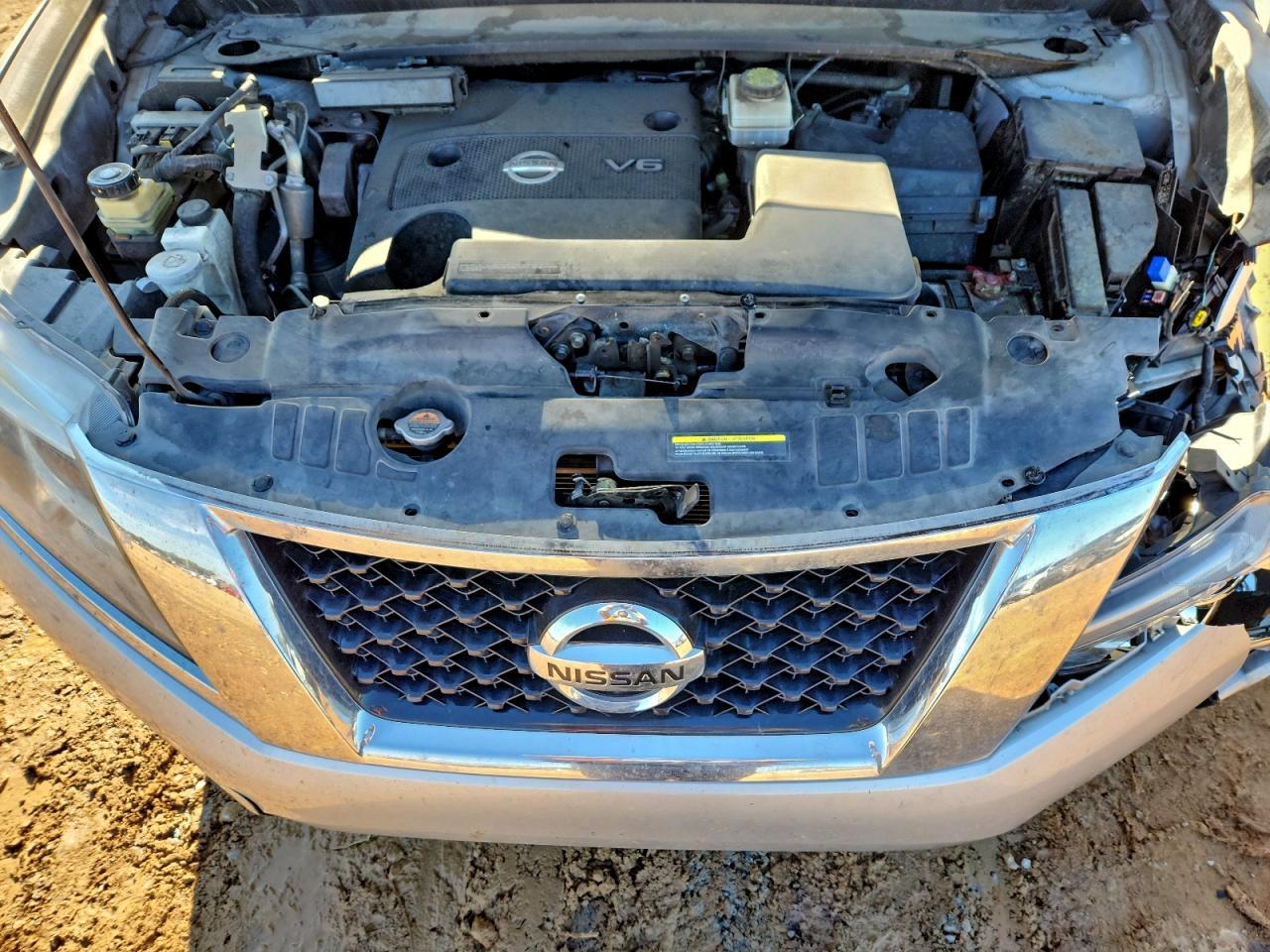 2015 NISSAN PATHFINDER