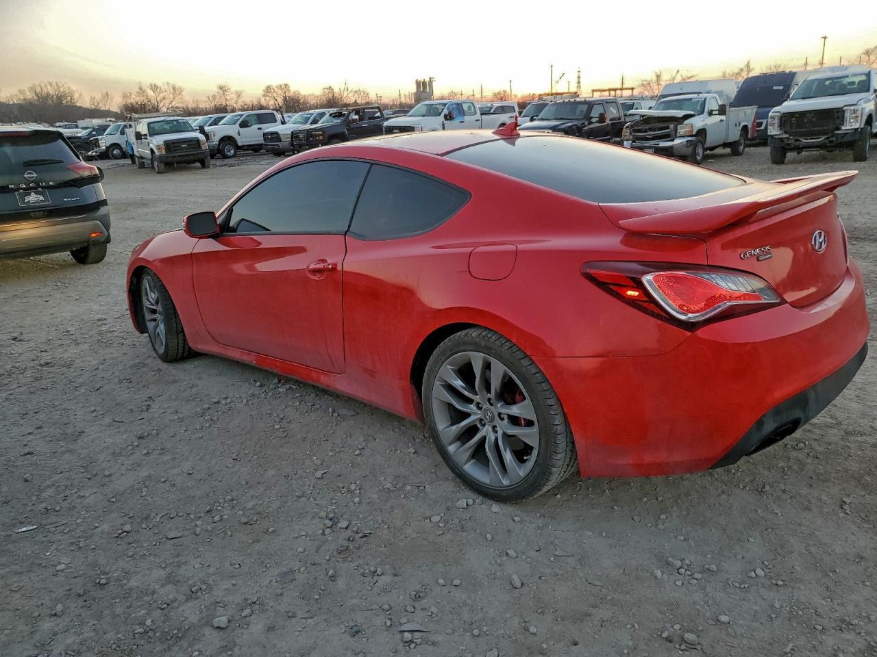 2013 HYUNDAI GENESIS