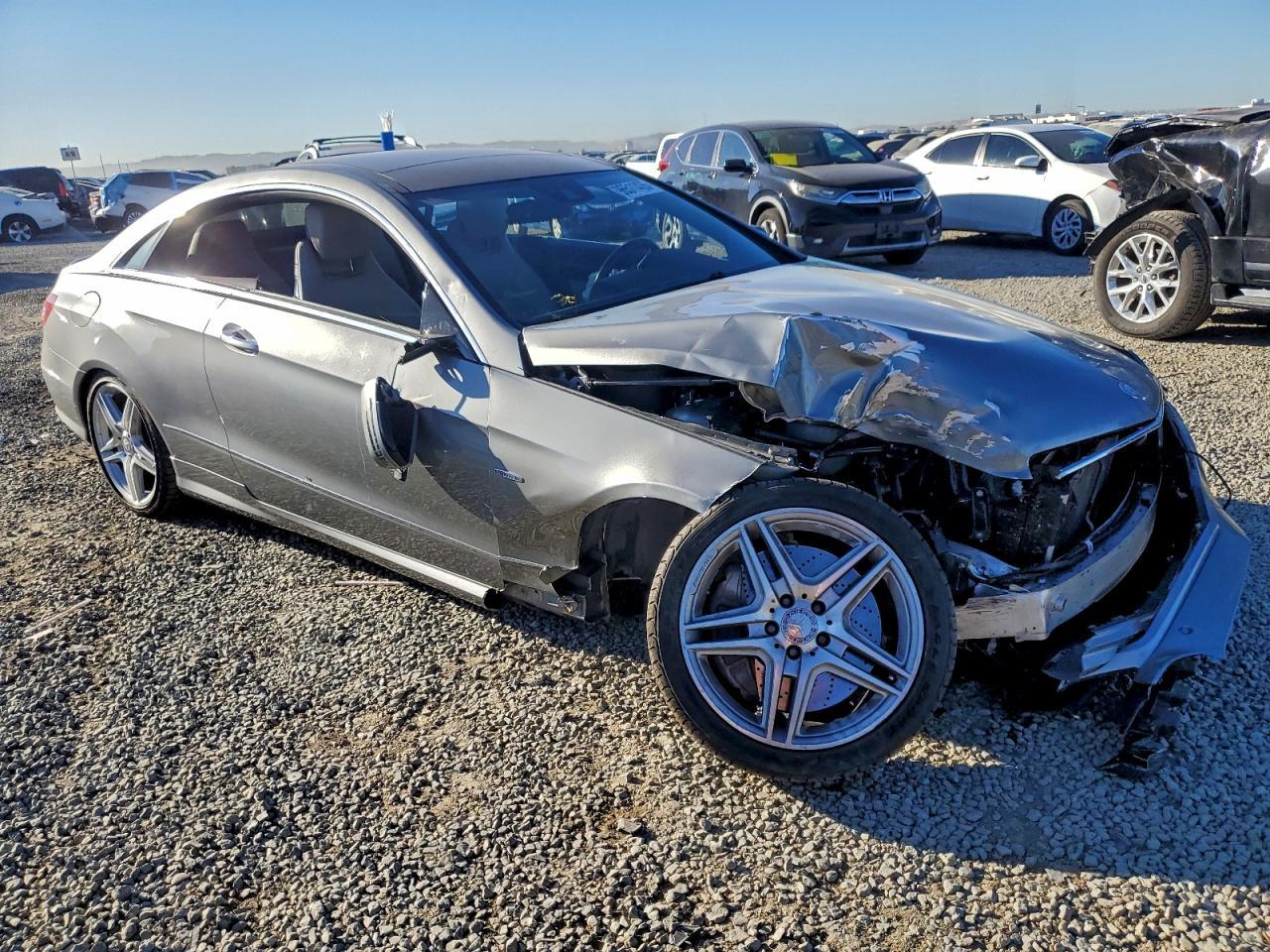 2012 MERCEDES-BENZ E-Class